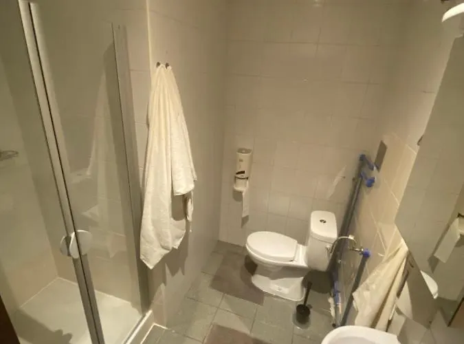 Nous Cafe & Restaurant Guest house Krumnussbaum