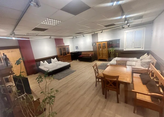 Guest house Nous Cafe & Restaurant Krumnussbaum