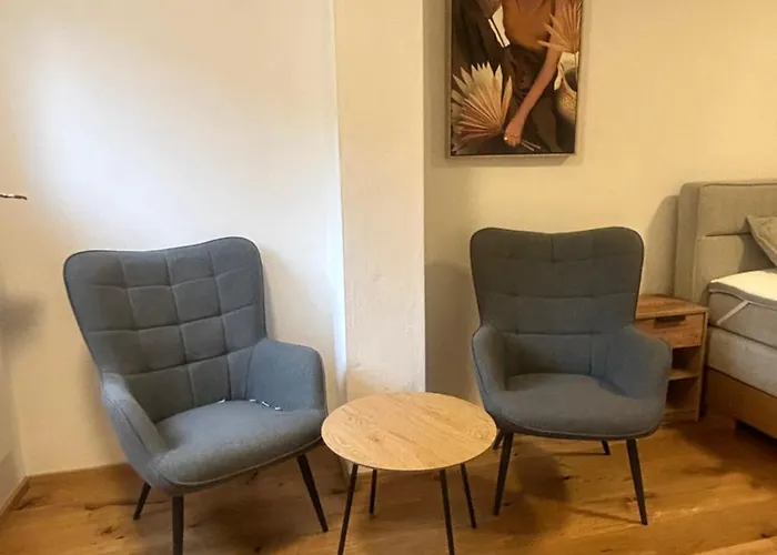 Nous Cafe & Restaurant Penzion